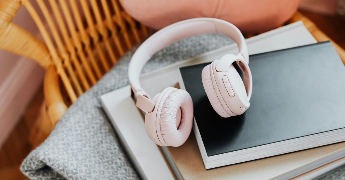 多益聽力高分秘訣！學會「抓關鍵字」，再難的對話也聽得懂！