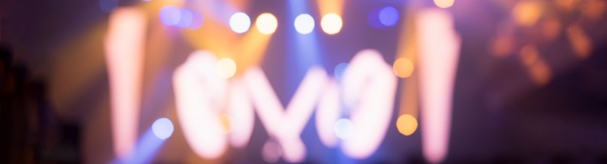 追星常用的韓語單字「월드 투어」世界巡迴演唱會