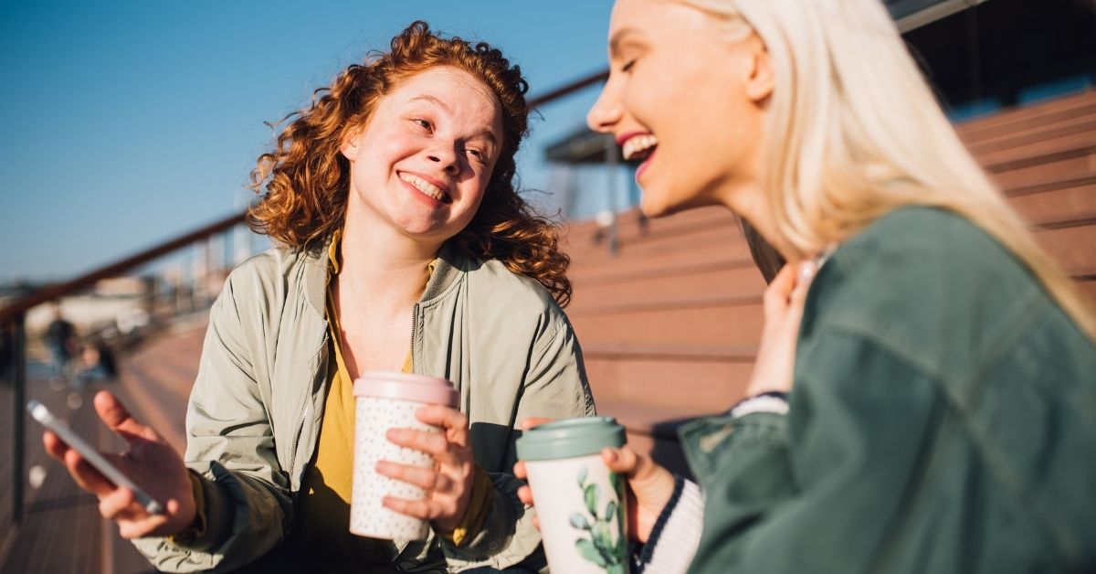 10句母語者常用的英文片語，「take a rain check」是什麼意思？